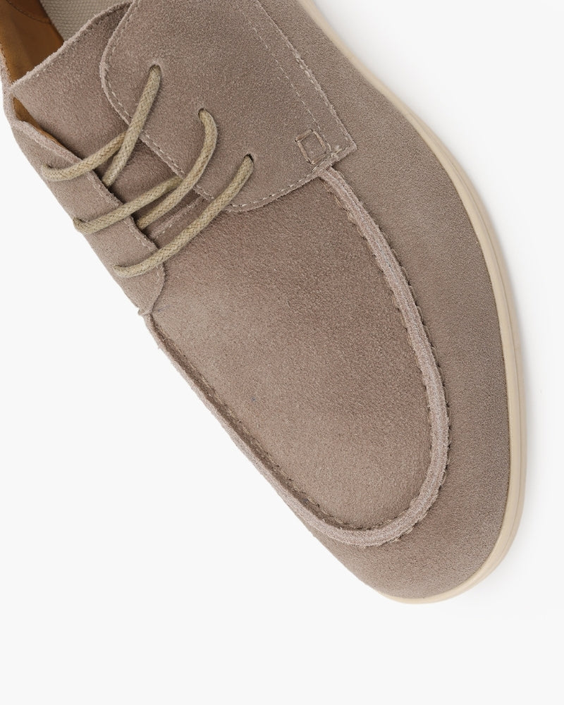 Luxurious Suede Lace-Up Shoes for Everyday Elegance
