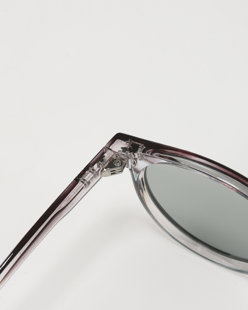 Old Money Polarised Sunglasses - Timeless Style