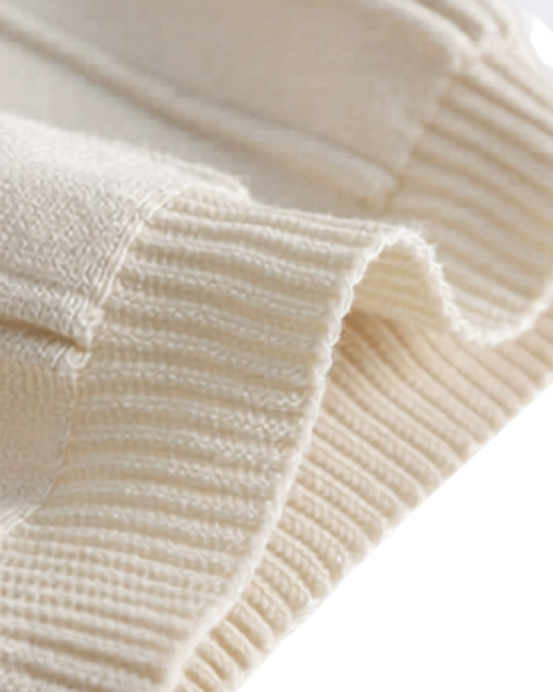 Signature Zip-Up Polo Shirt – Sleek Comfort, Timeless Style